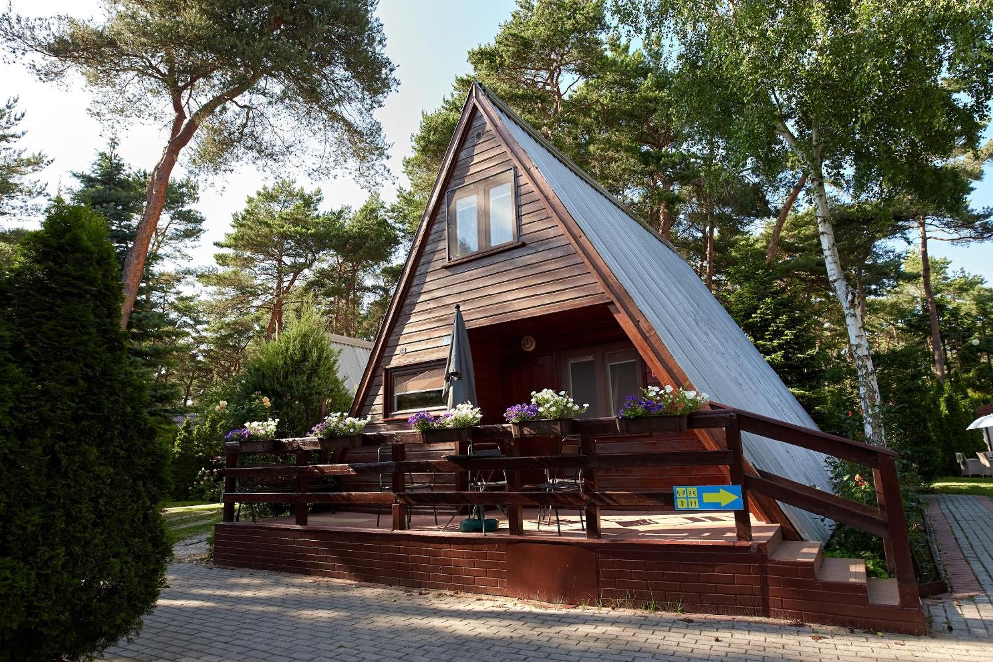 Osrodek Wypoczynkowy Relaks I Apartamenty Łeba Exterior foto